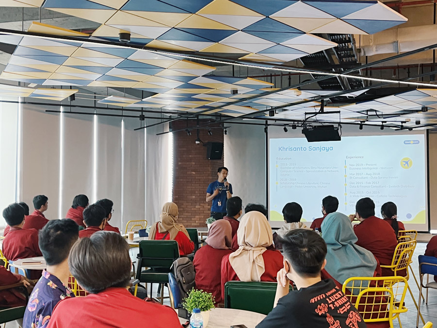 Tiket Academy Gallery 6